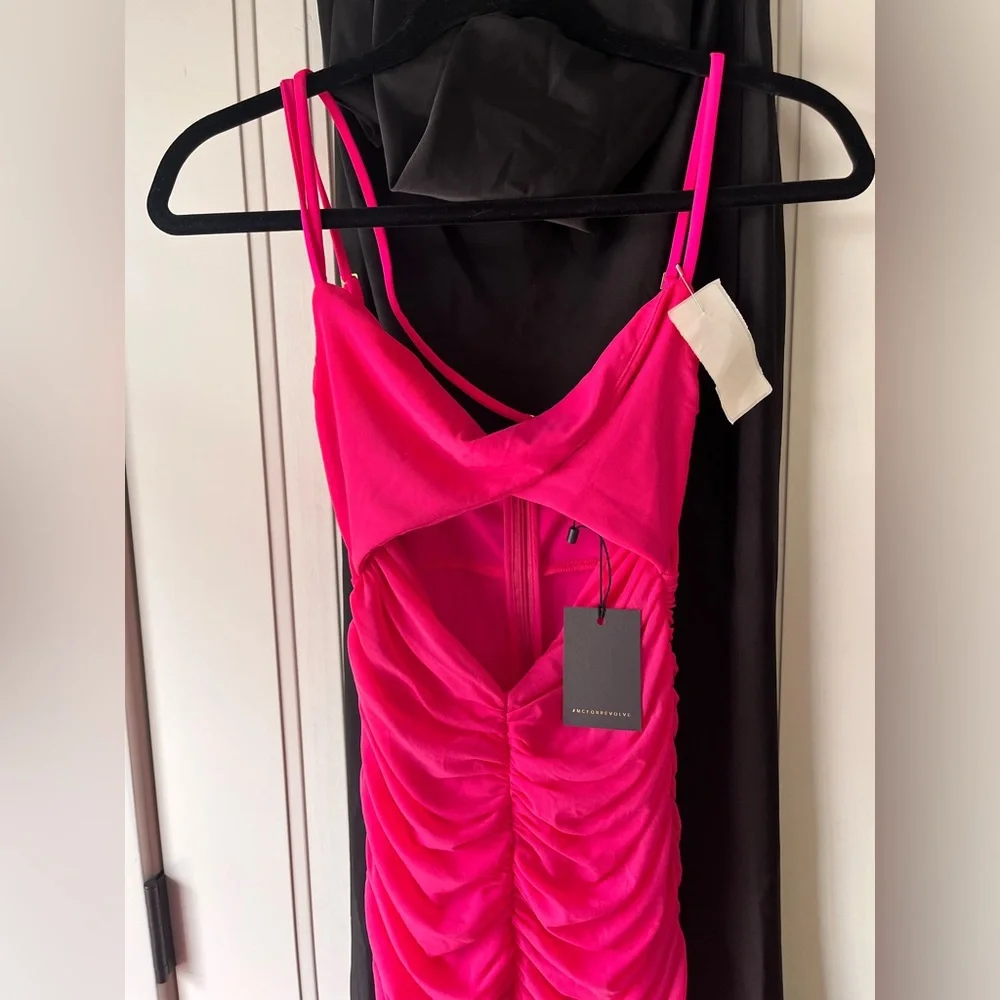 NWT Revolve x Michael Costello $258 Davie Midi Dress in Hot Pink Ruched XS - Picture 5 of 8